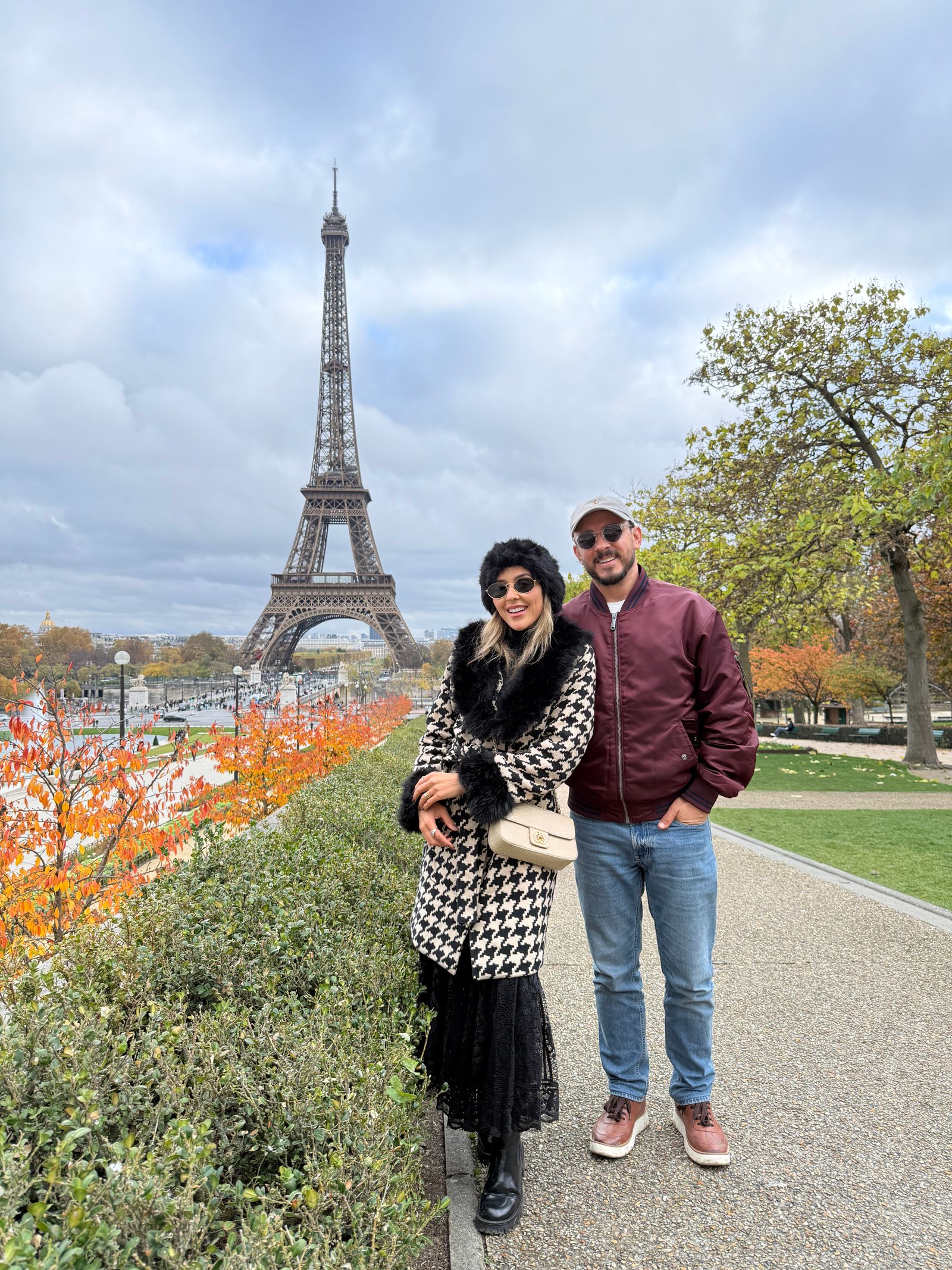 Leonardo e Kethlen em Paris